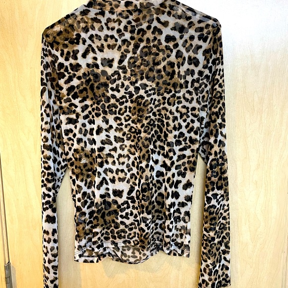 Women’s cute Leopard print top.  See through top - Picture 2 of 3